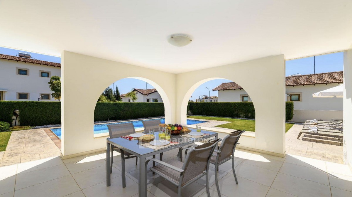 Traditional House For Sale  in  Agia Thekla