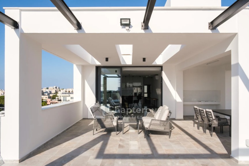 Building For Sale  in  Paphos Town