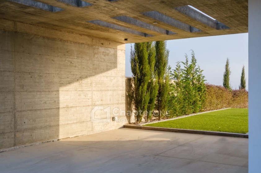 Detached Villa For Sale  in  Peyia