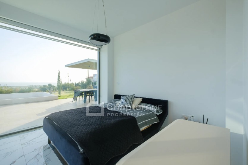 Detached Villa For Sale  in  Peyia