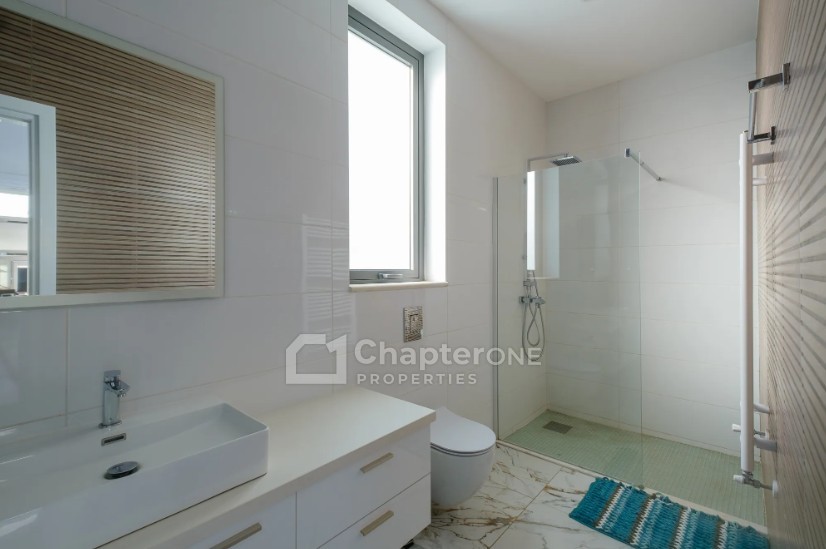 Detached Villa For Sale  in  Peyia