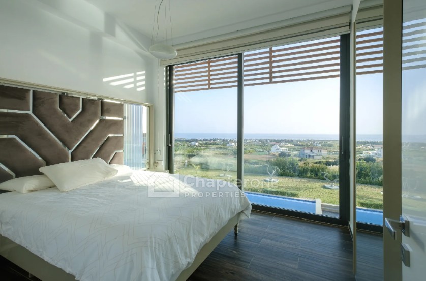 Detached Villa For Sale  in  Peyia