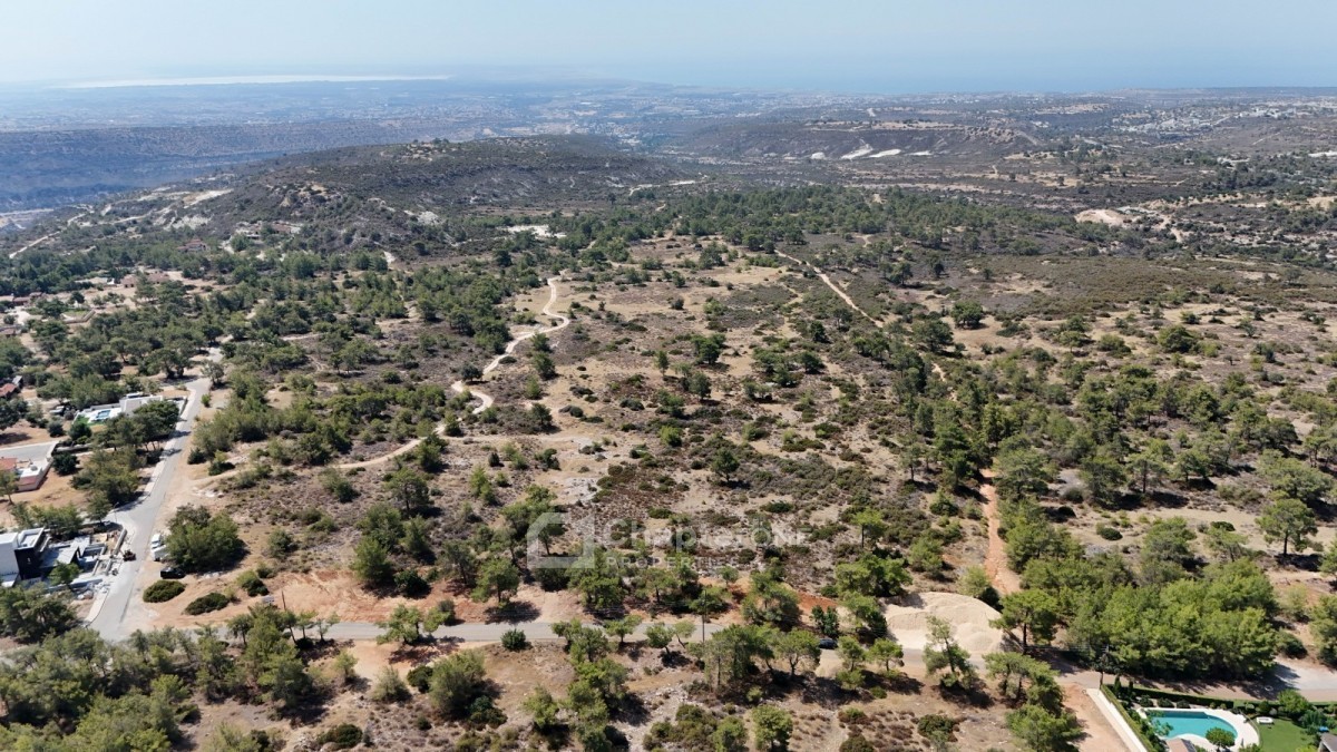 Residential Land  For Sale  in  Souni