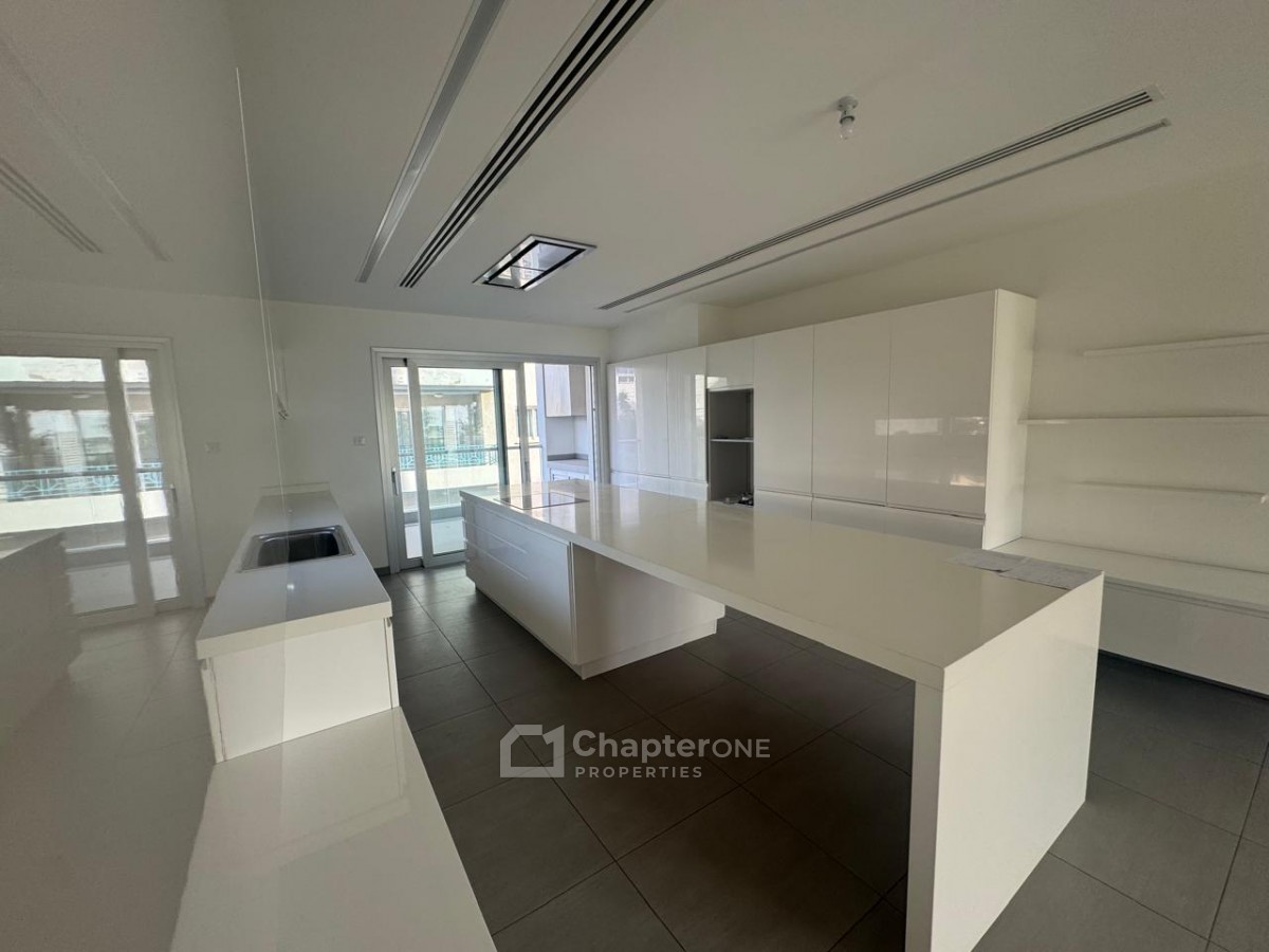 Apartment For Sale  in  Nicosia - Lykabittos