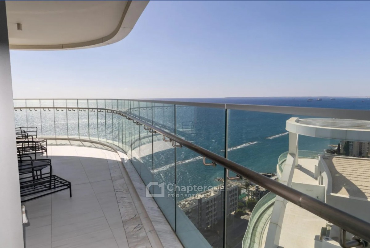 Penthouse For Sale  in  Germasogeia Tourist Area