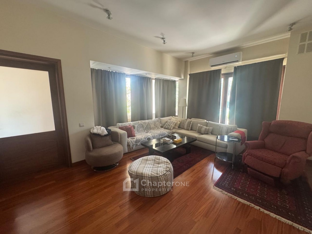 Detached Villa For Rent  in  Strovolos