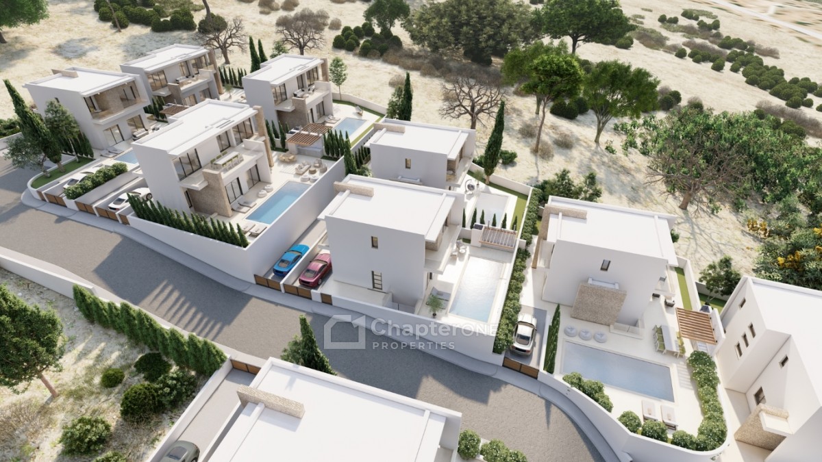 Detached Villa For Sale  in  Peyia