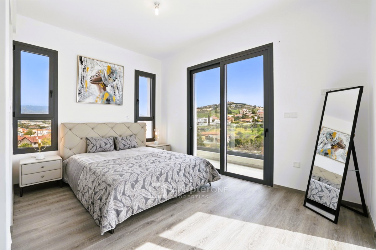 Penthouse For Sale  in  Parekklisia