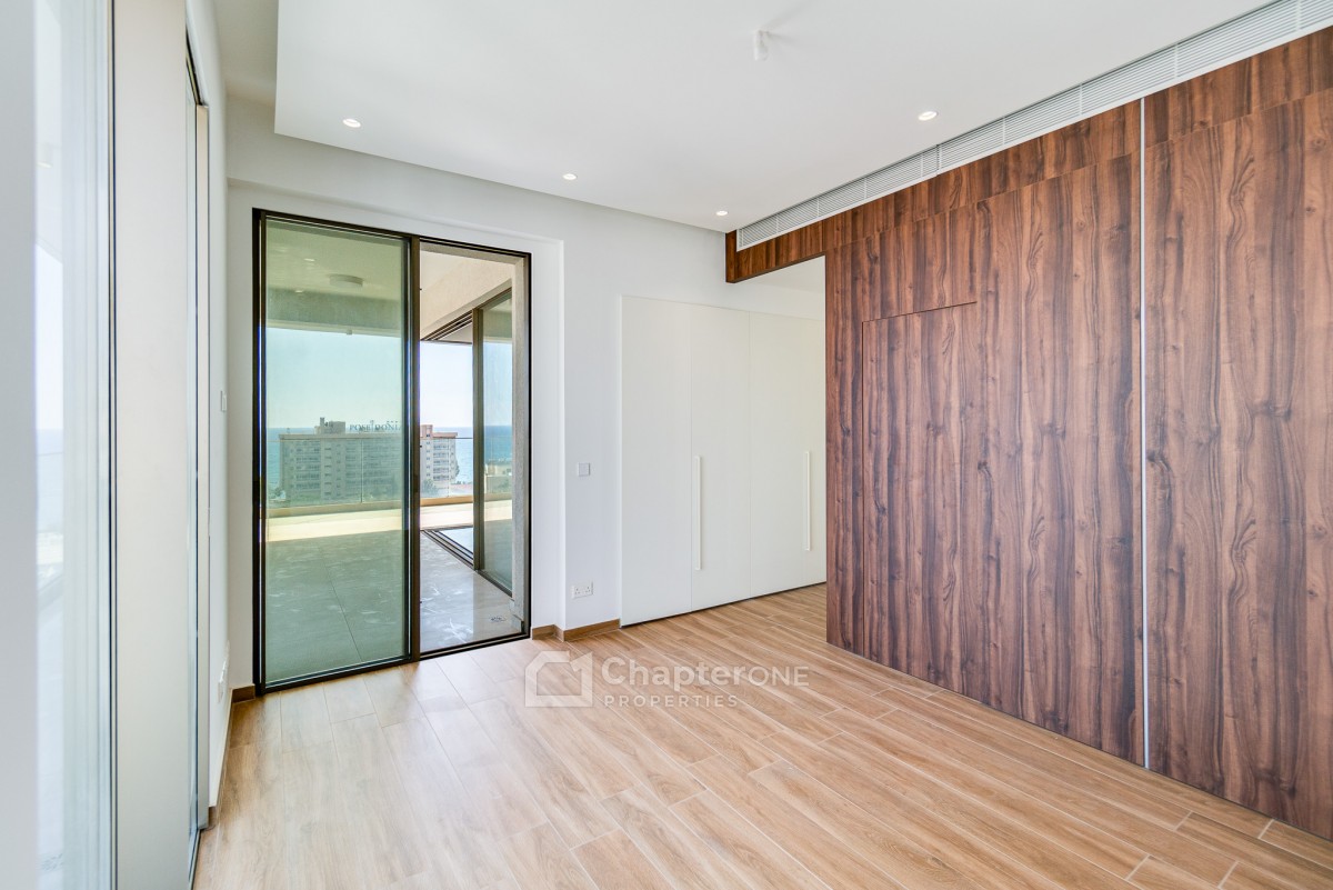 Penthouse For Sale  in  Select Location