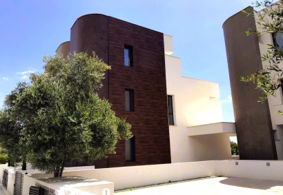 Potamos Germasogeias, Limassol Townhouse For Sale | C6301