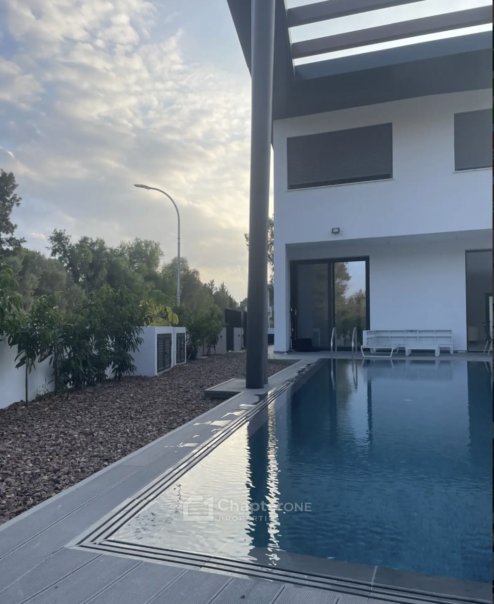 Detached Villa For Rent  in  Strovolos - Chryseleousa