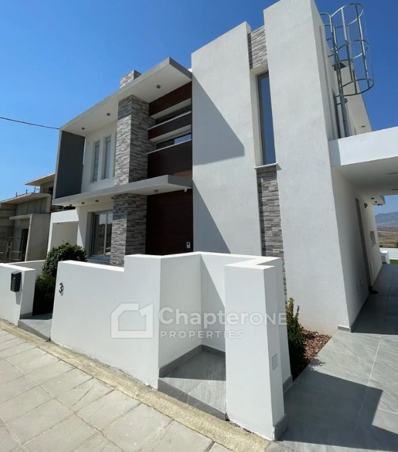 Detached Villa For Sale  in  Deneia