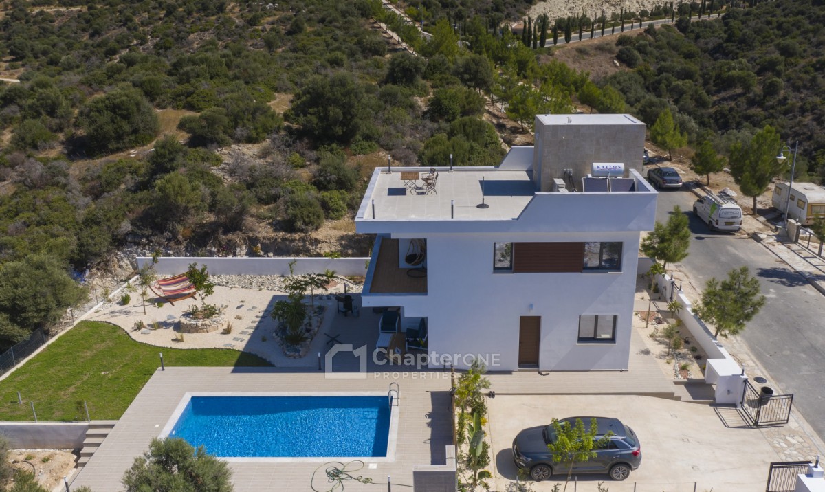 Detached Villa For Sale  in  Kouklia - Secret Valley
