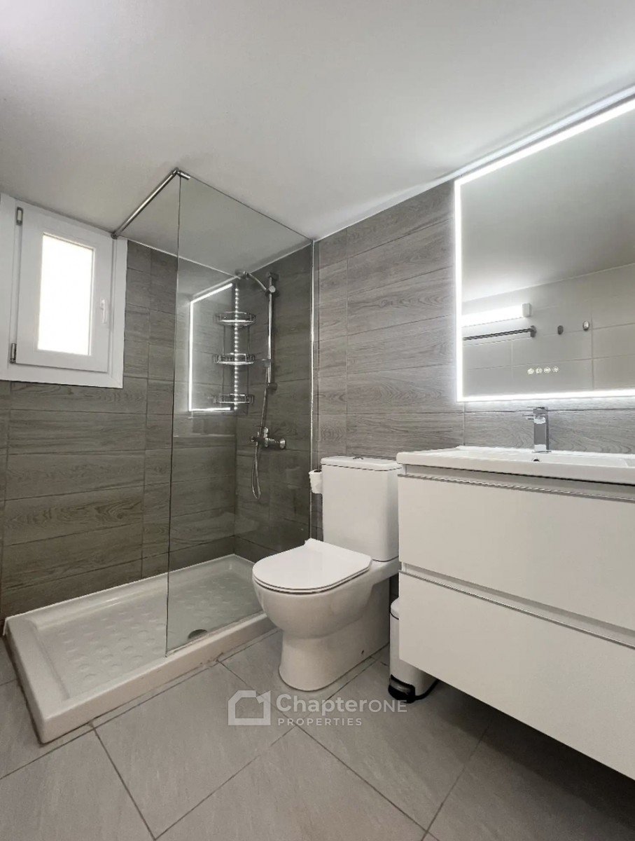 Apartment For Sale  in  Egkomi