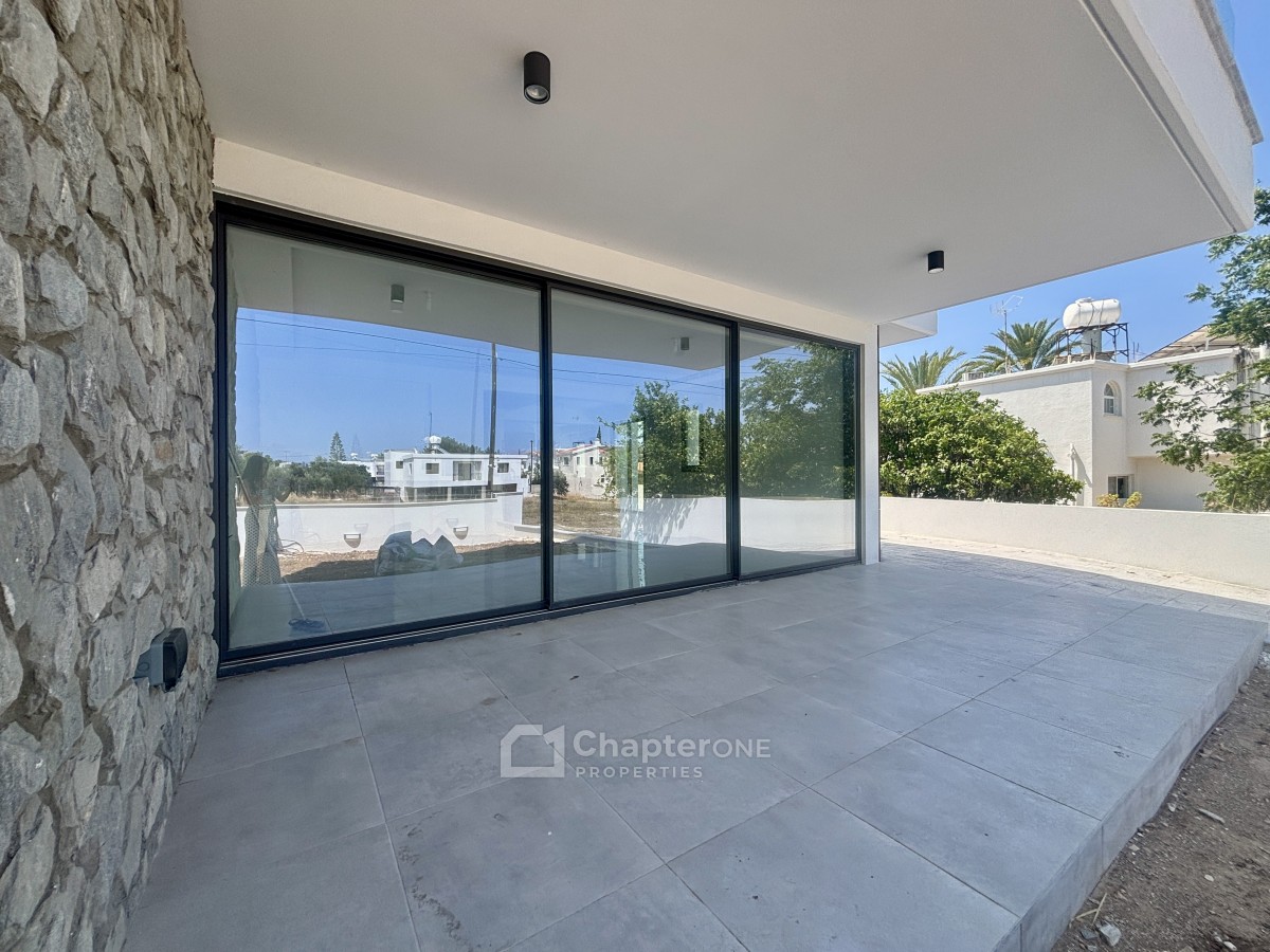 Detached Villa For Sale  in  Geroskipou