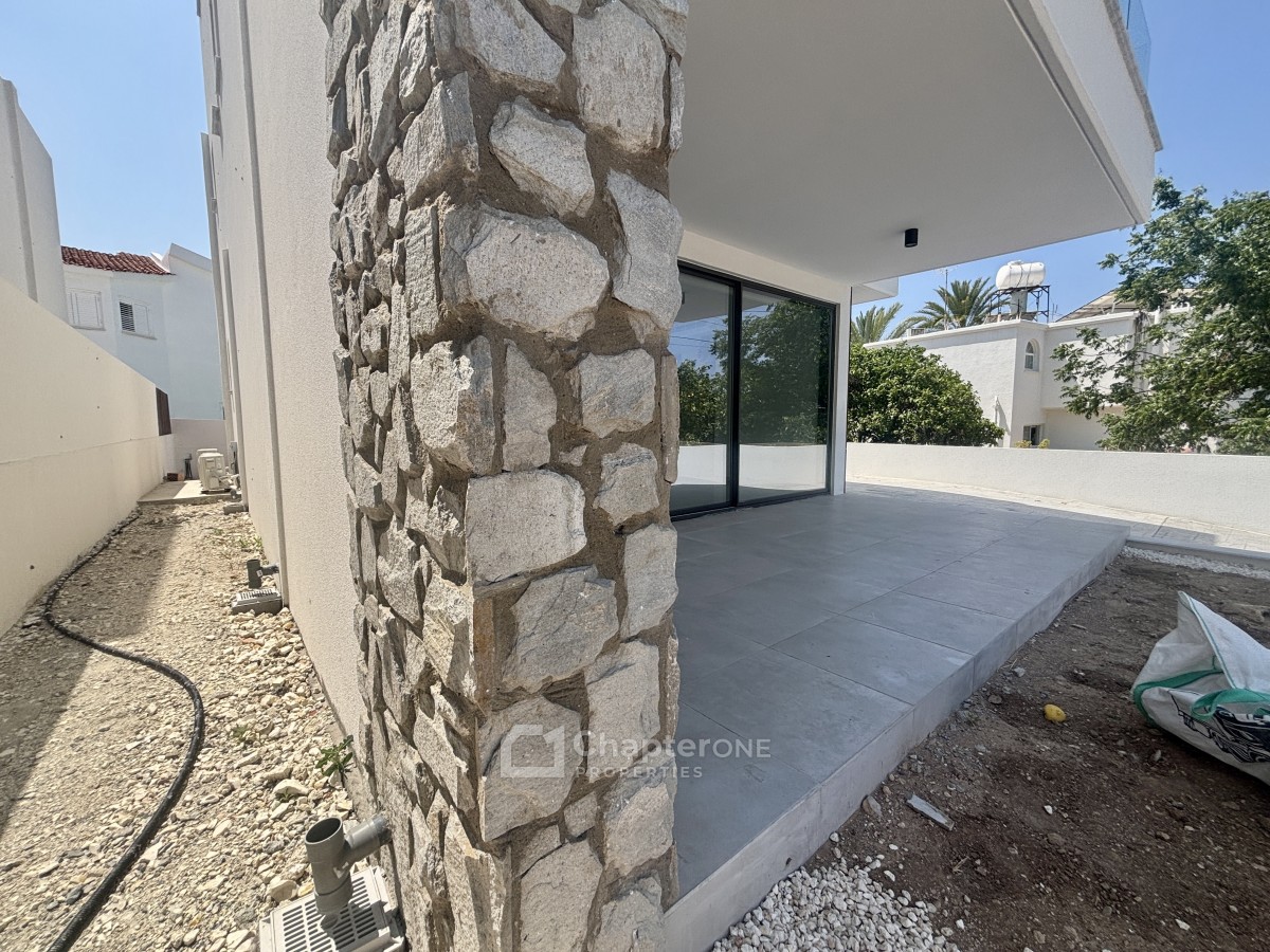 Detached Villa For Sale  in  Geroskipou