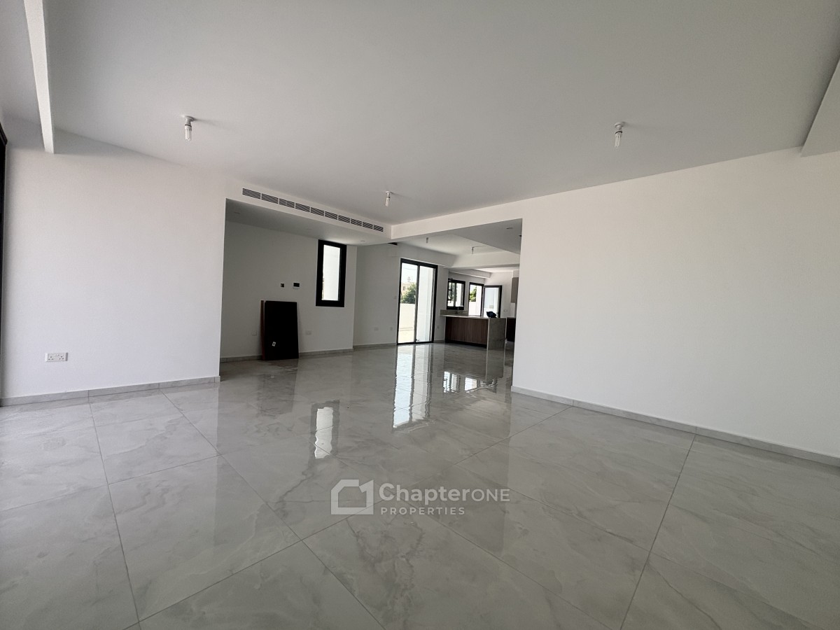 Detached Villa For Sale  in  Geroskipou