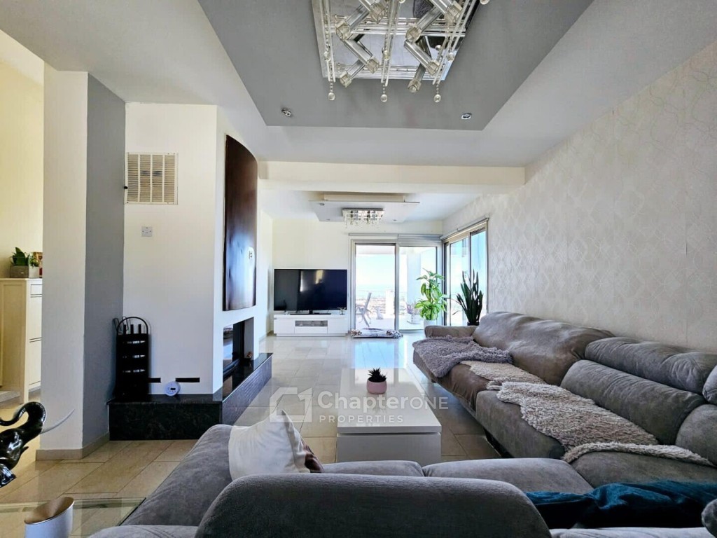 Bungalow For Sale  in  Armou