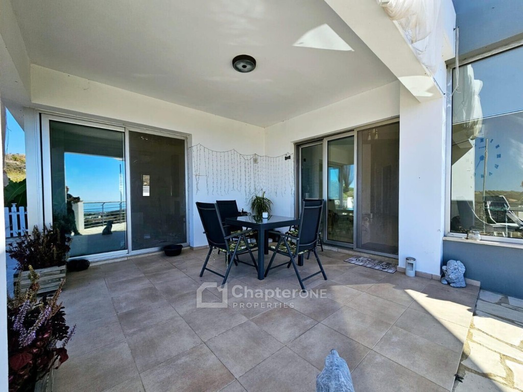 Bungalow For Sale  in  Armou