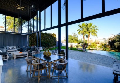 Egkomi - Parissinos Detached Villa For Sale | C6918