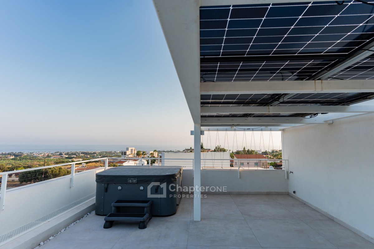Detached Villa For Sale  in  Peyia