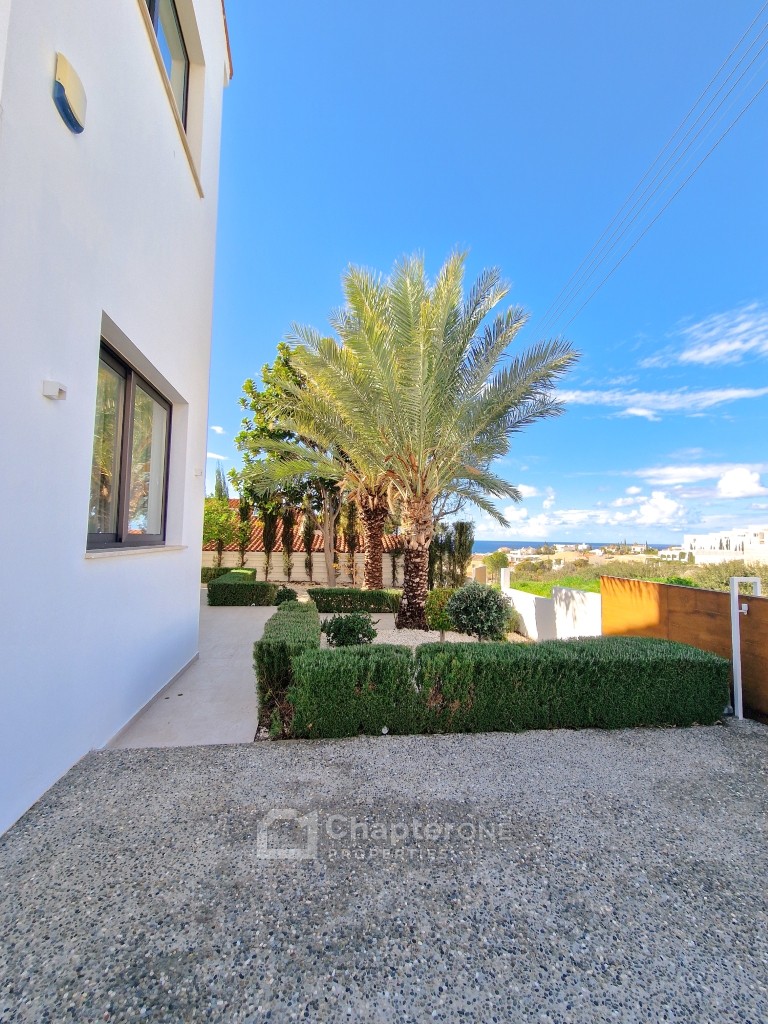 Detached Villa For Sale  in  Peyia