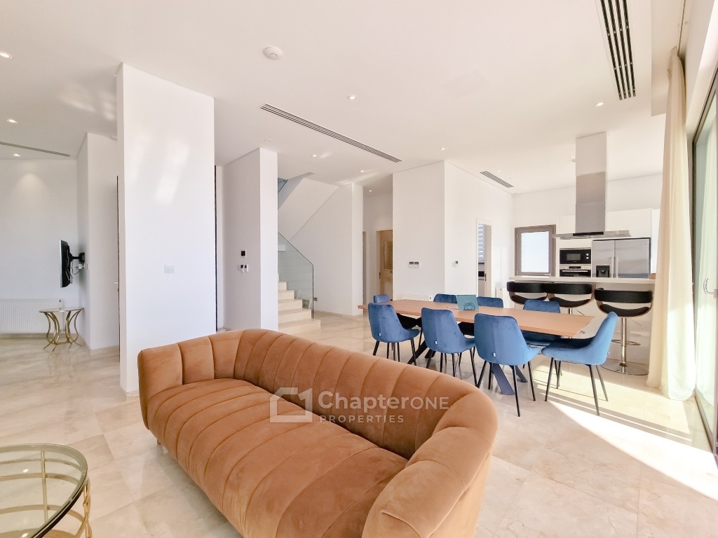 Detached Villa For Sale  in  Peyia