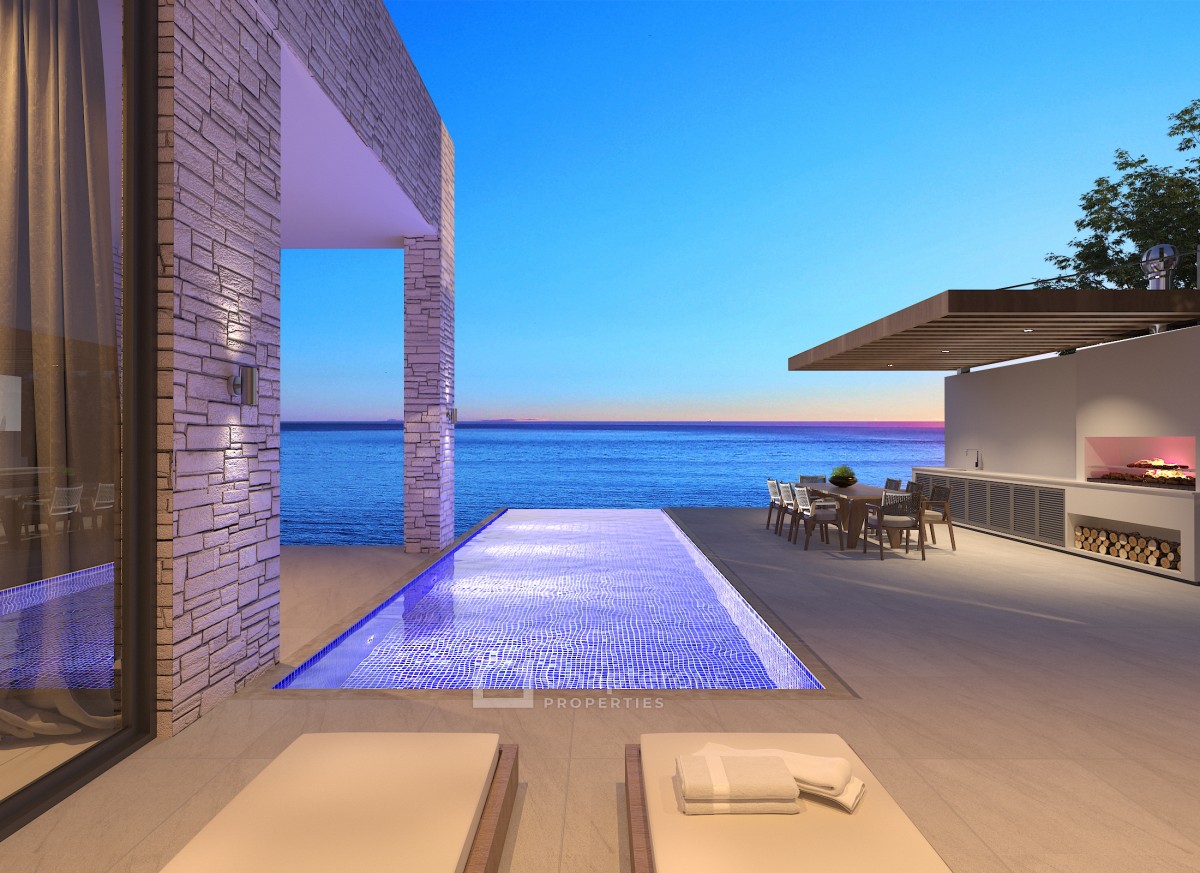 Detached Villa For Sale  in  Peyia