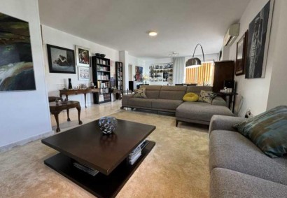 Egkomi - Makedonitissa, Nicosia Apartment For Sale | C6976