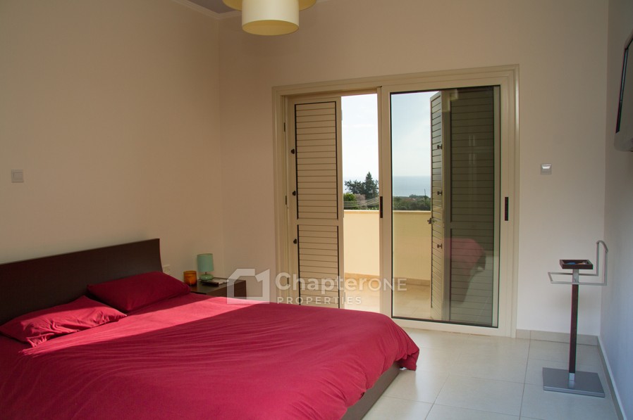 Detached Villa For Sale  in  Peyia