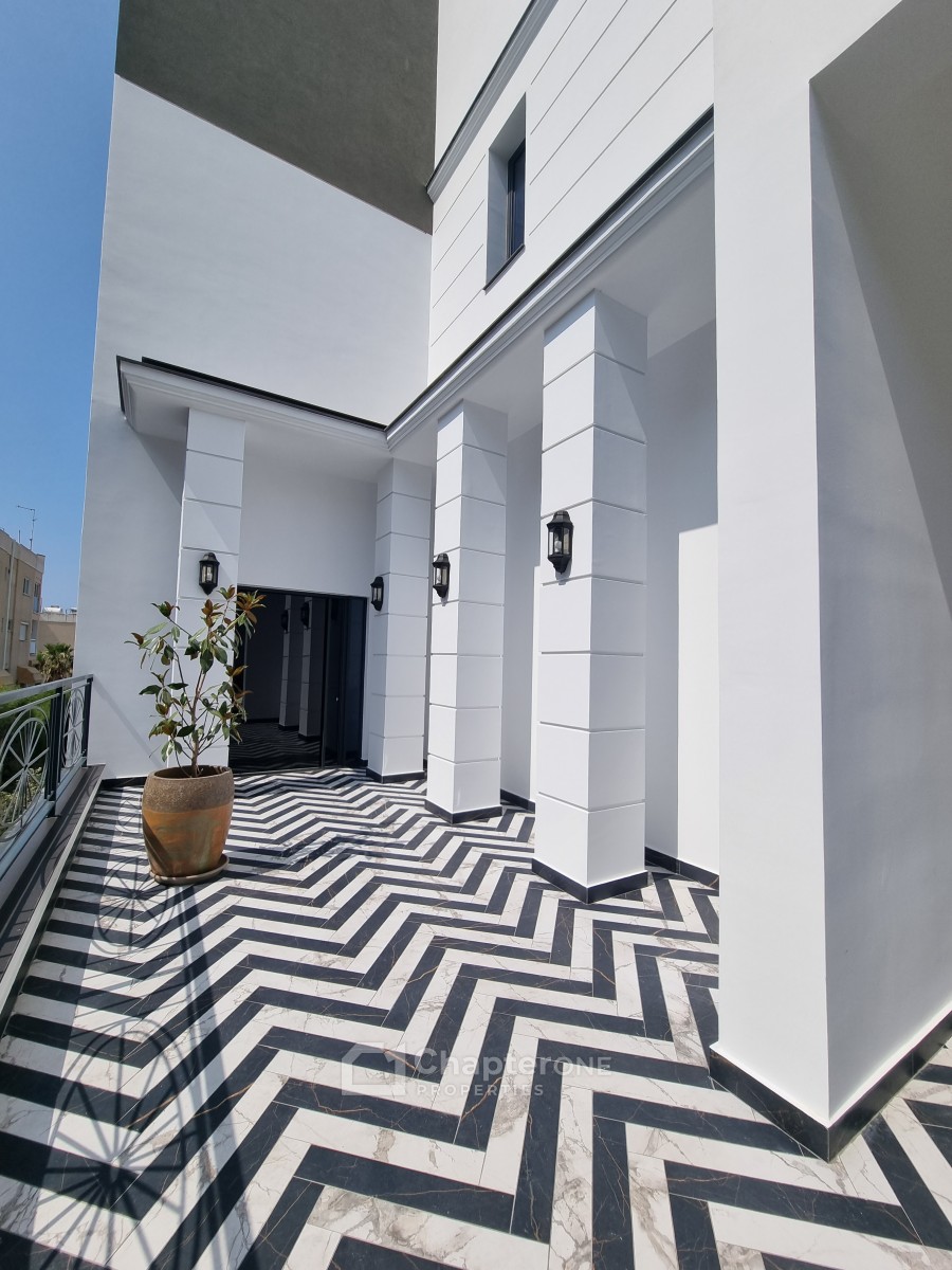 Apartment For Sale  in  Parekklisia Tourist Area