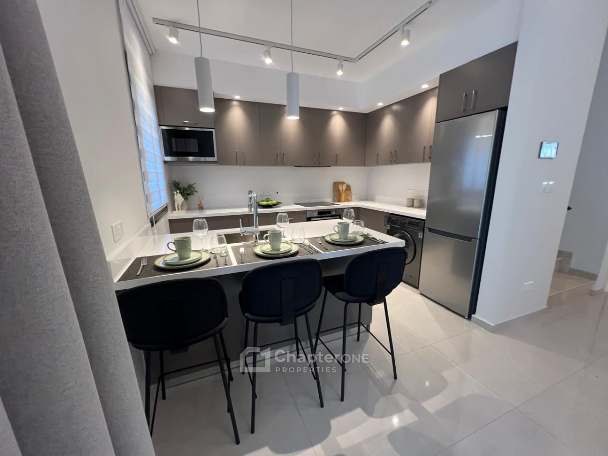 Town House For Sale  in  Parekklisia