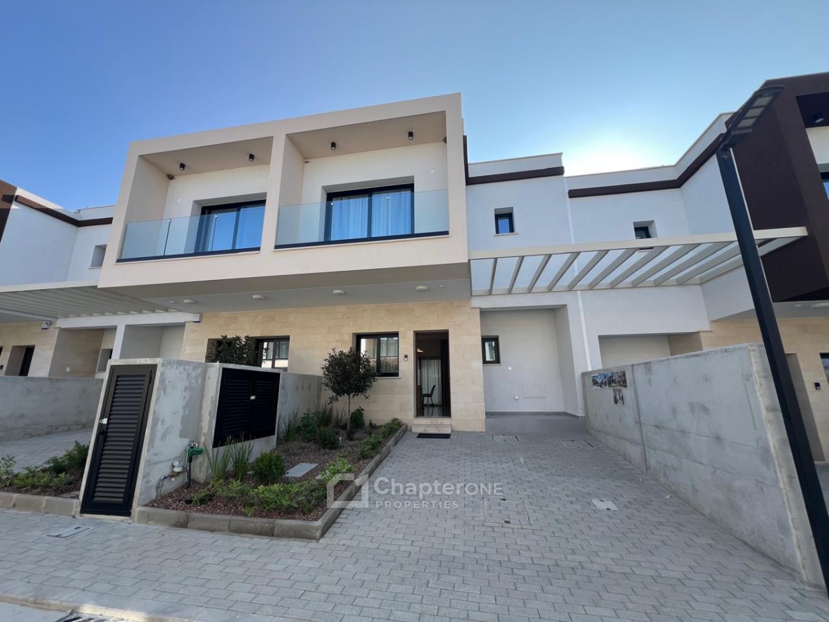 Town House For Sale  in  Parekklisia