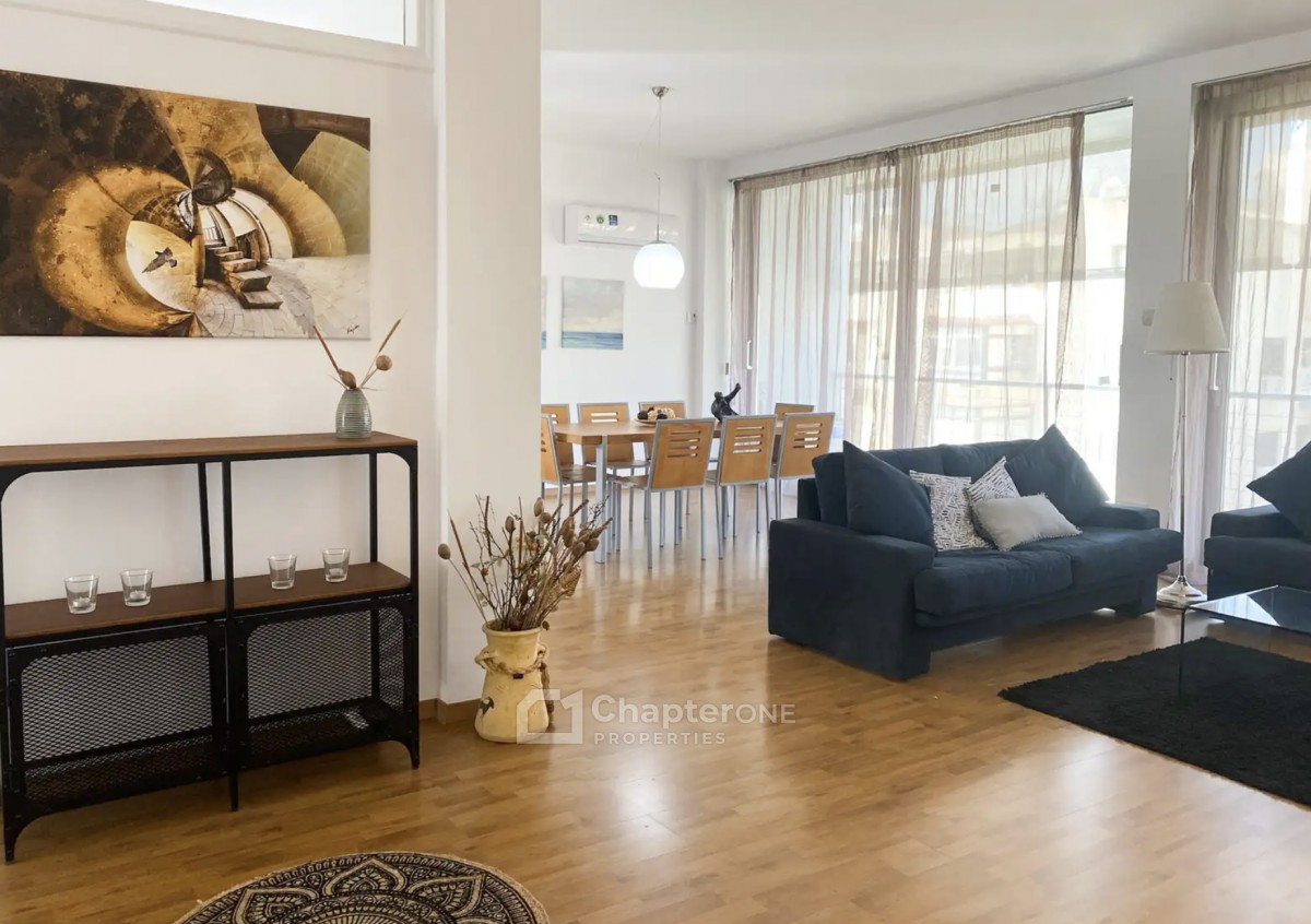 Detached Villa For Rent  in  Agioi Omologites