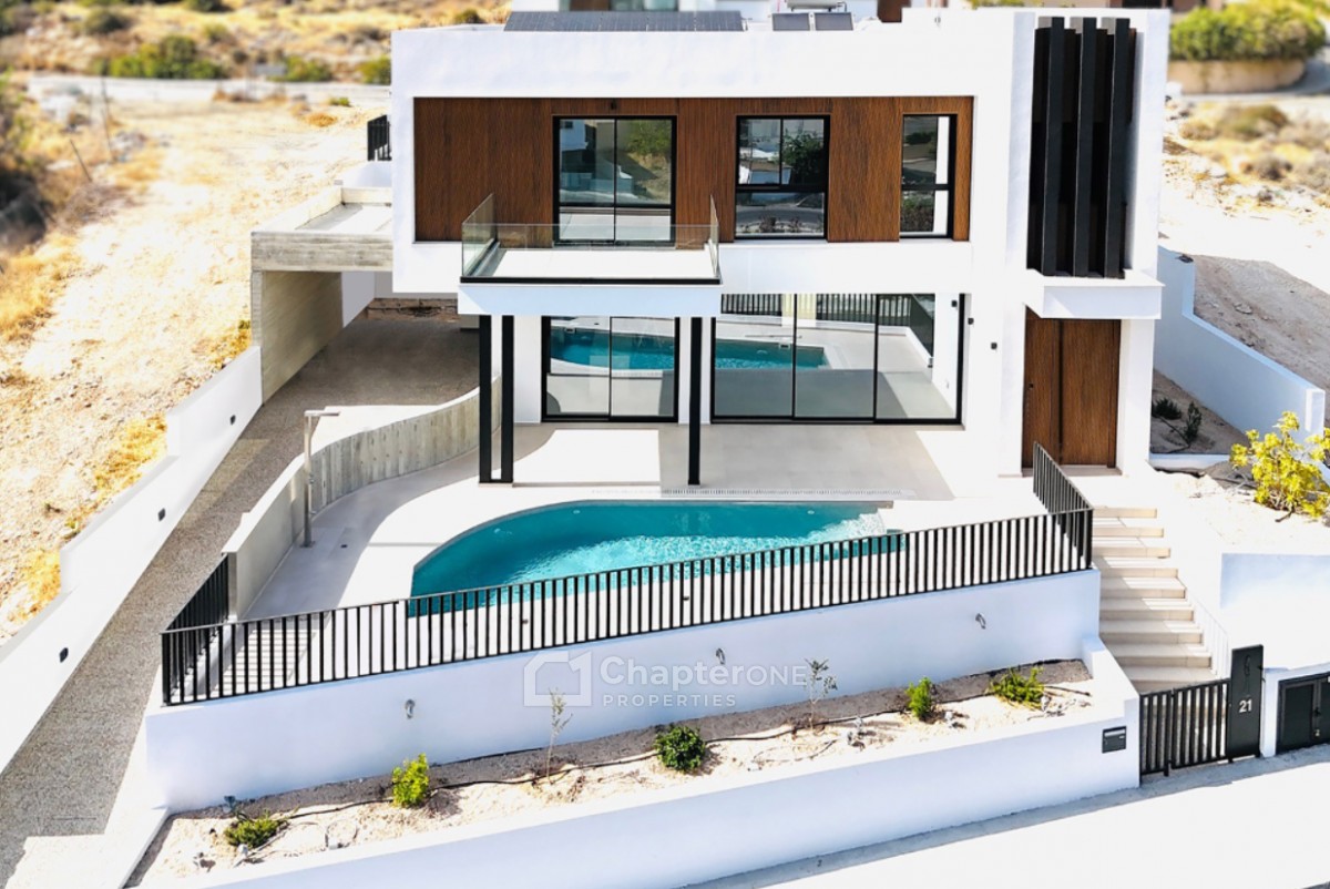 Detached Villa For Sale  in  Germasogeia