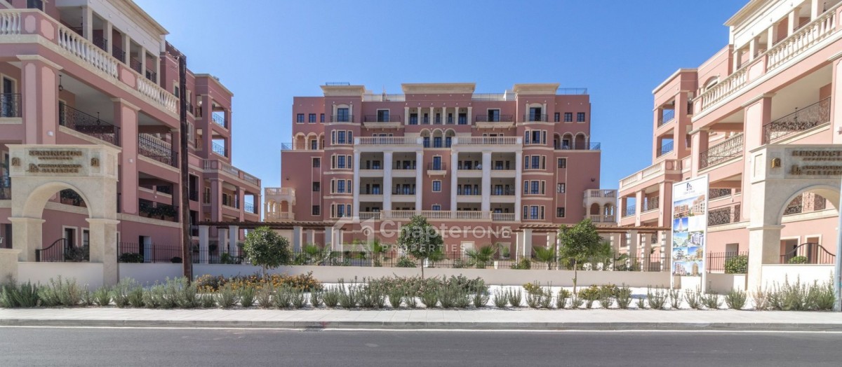 Apartment For Sale  in  Select Location