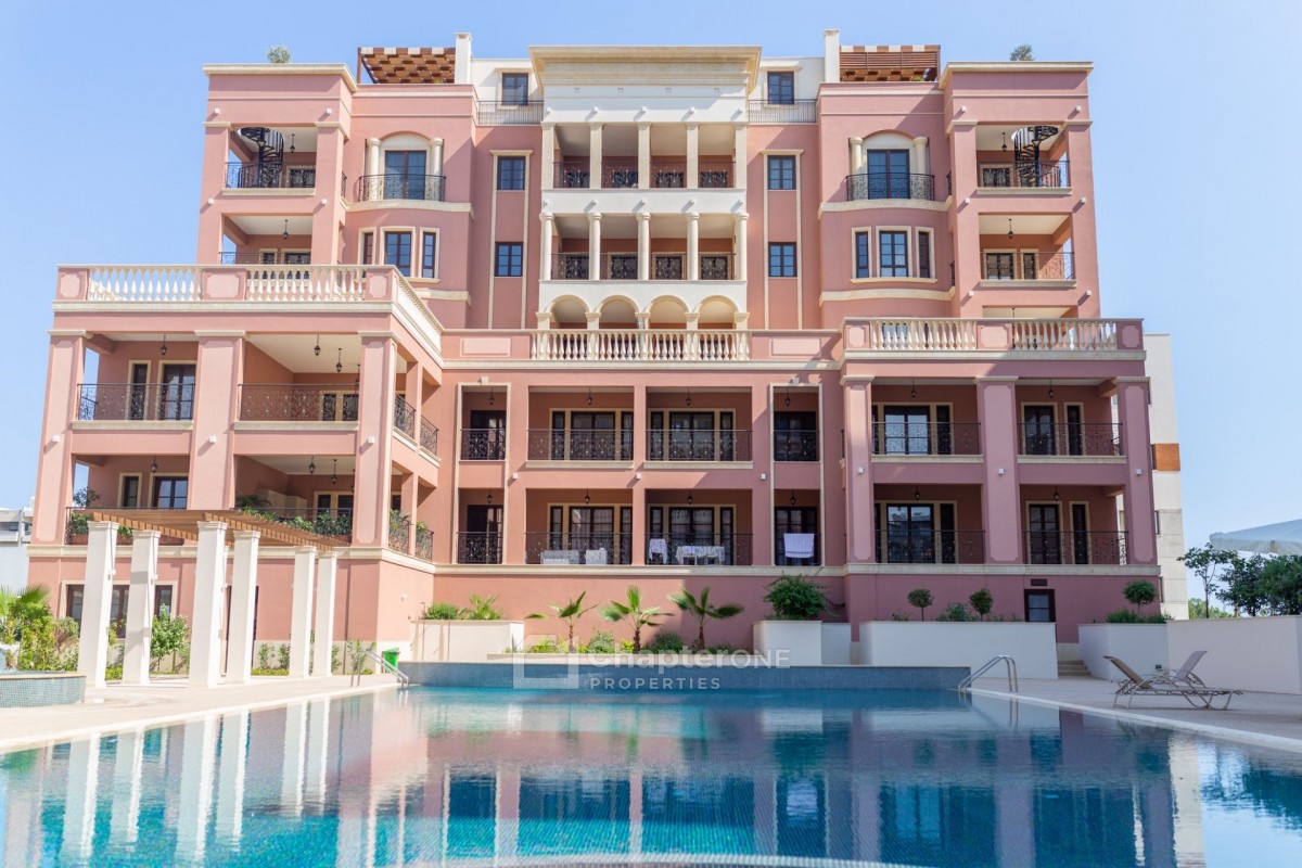 Apartment For Sale  in  Select Location