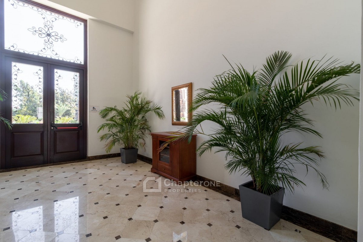 Apartment For Sale  in  Select Location