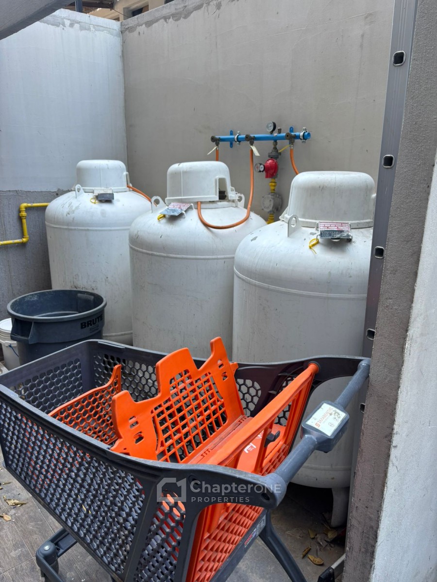 Shop For Rent  in  Limassol - Katholiki