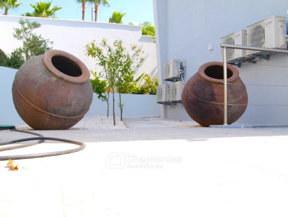Detached Villa For Sale  in  Mouttagiaka