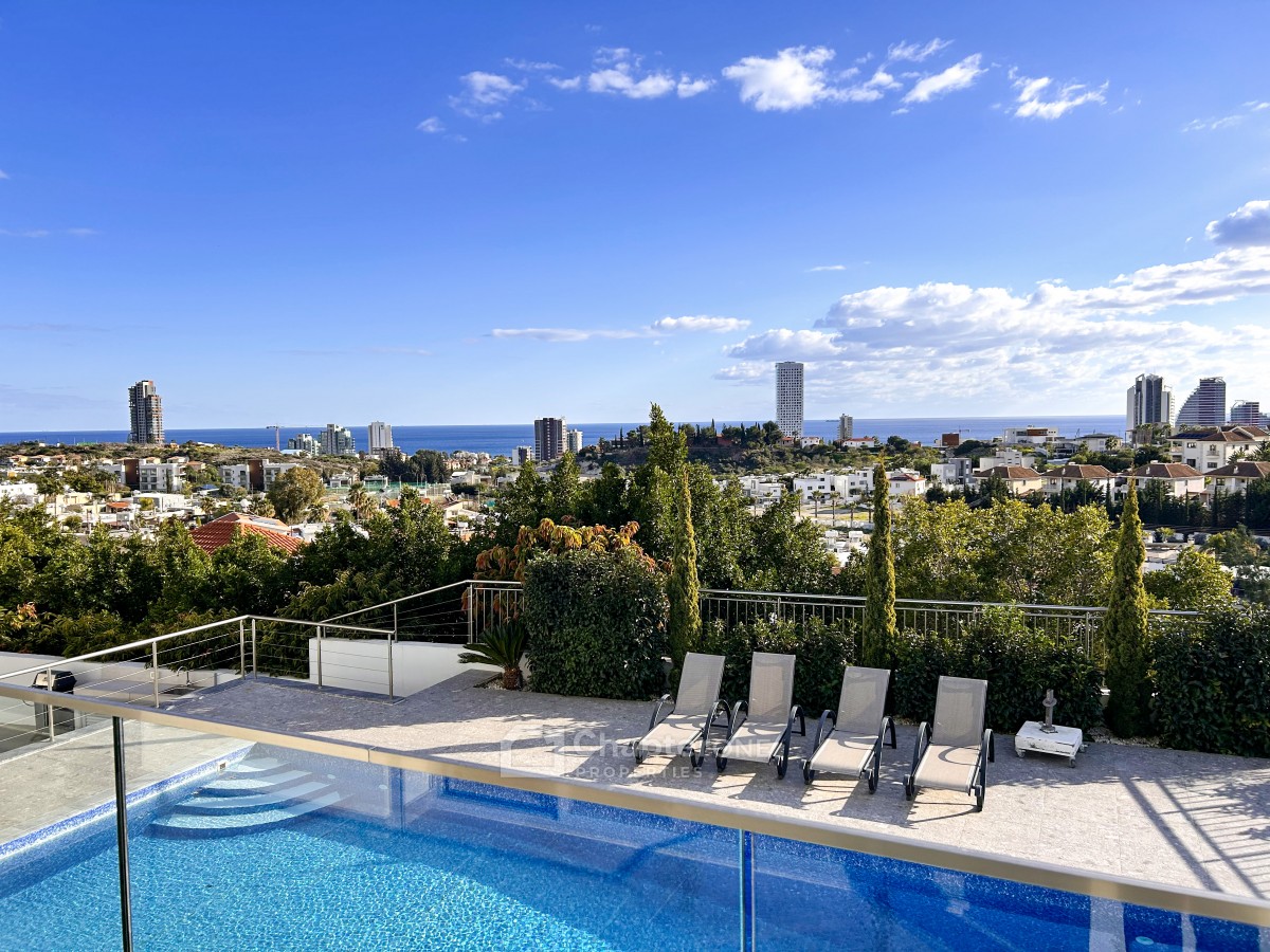 Detached Villa For Sale  in  Mouttagiaka