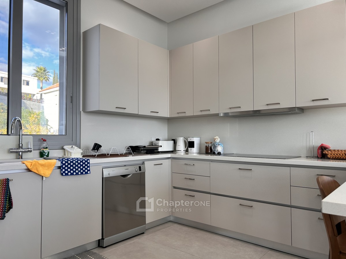 Detached Villa For Sale  in  Mouttagiaka