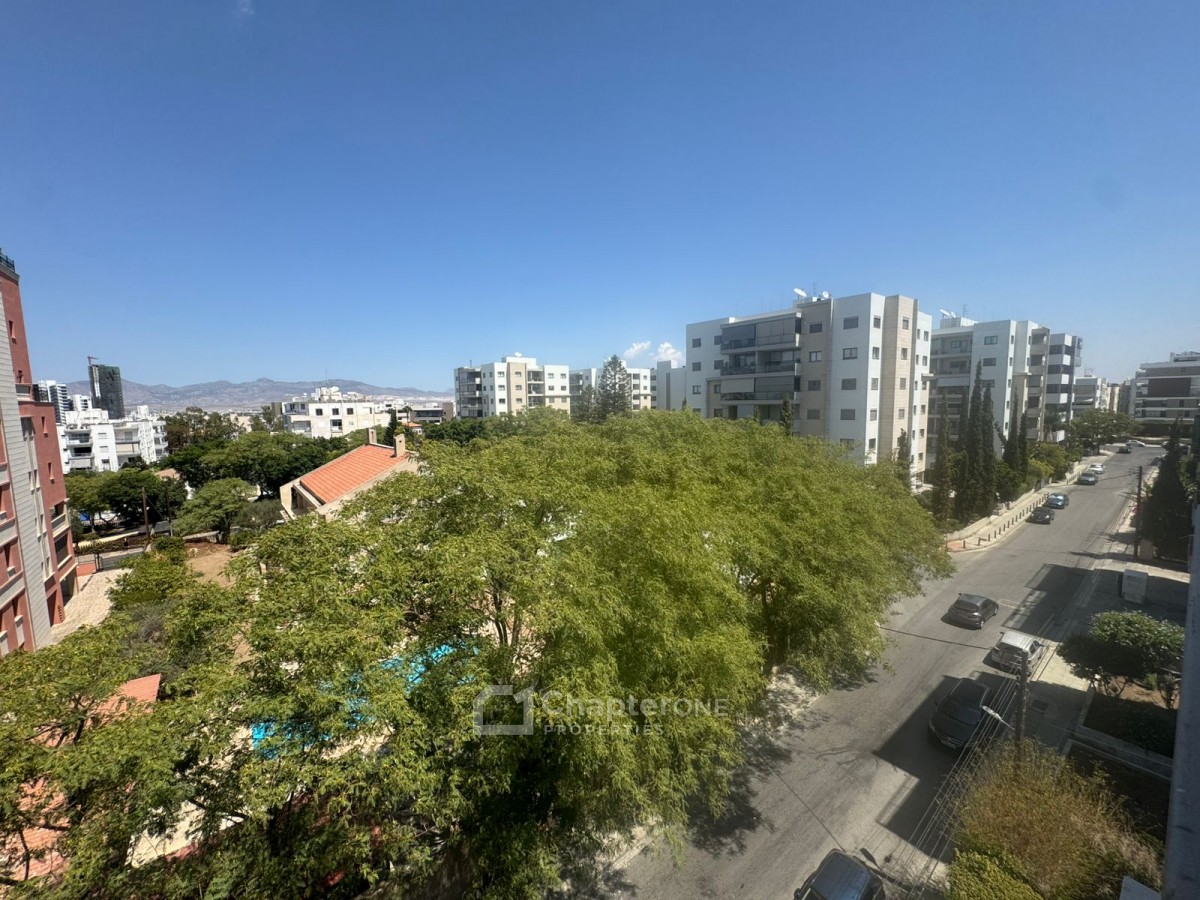 Penthouse For Rent  in  Strovolos - Acropolis