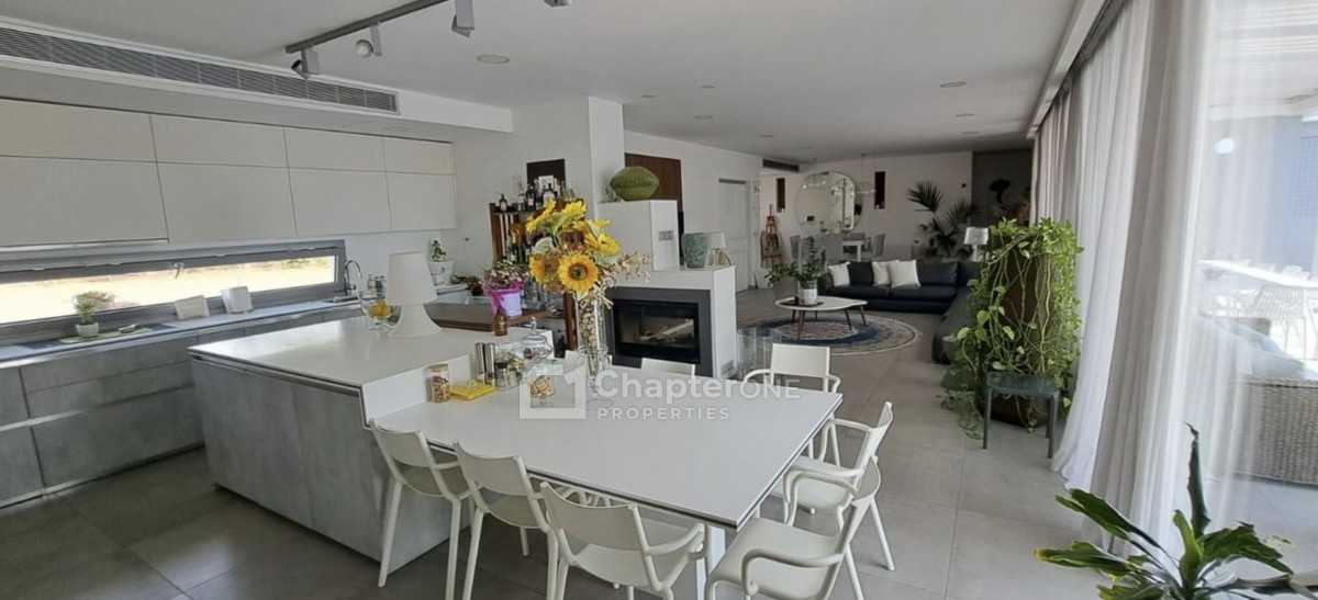 Detached Villa For Sale  in  Lakatameia - Anthoupolis