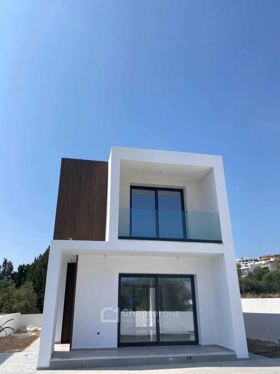 Detached Villa For Sale  in  Chlorakas