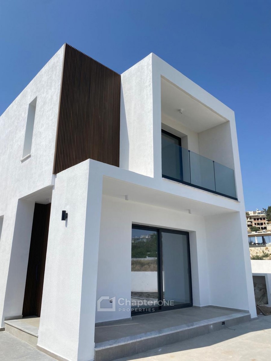 Detached Villa For Sale  in  Chlorakas