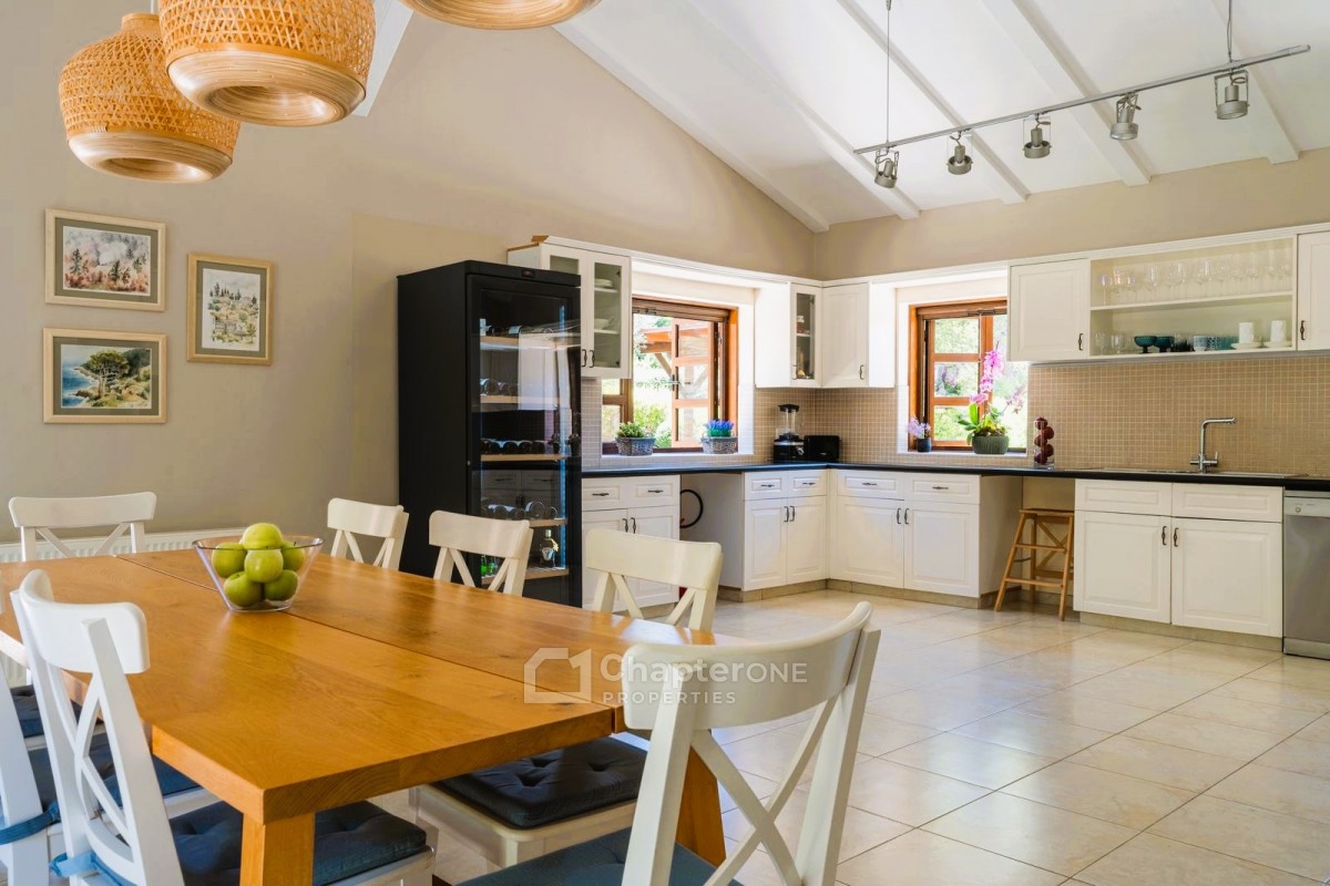 Detached Villa For Sale  in  Select Location