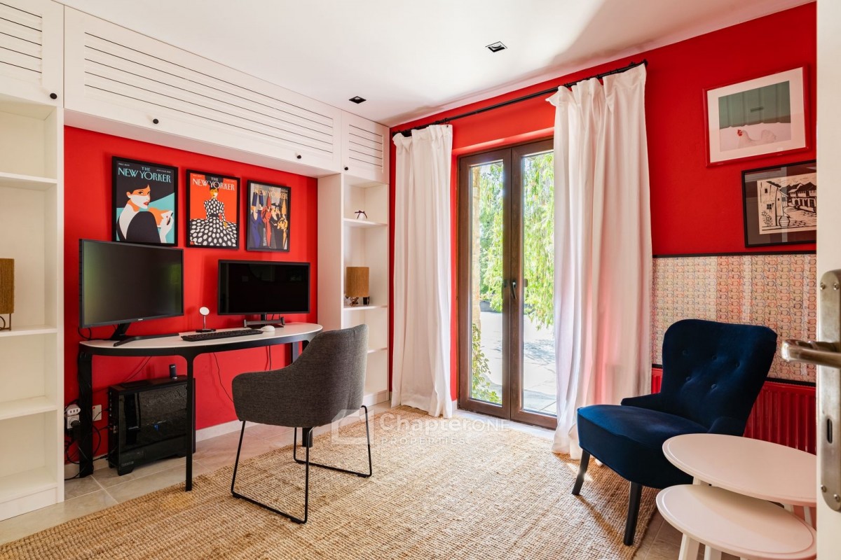 Detached Villa For Sale  in  Select Location