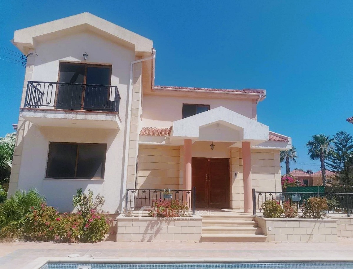 Detached Villa For Sale  in  Mouttagiaka