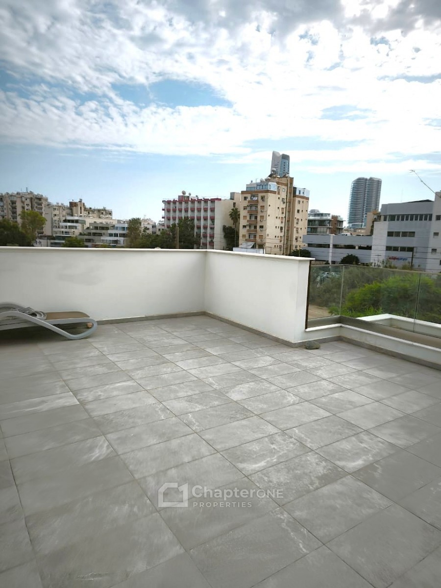 Detached Villa For Sale  in  Agios Athanasios